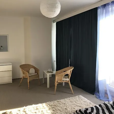 B&B Home Bed & Breakfast Praha