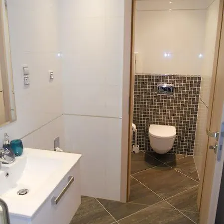 David Garden Towers Apartment *