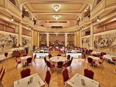 Ariston Hotel