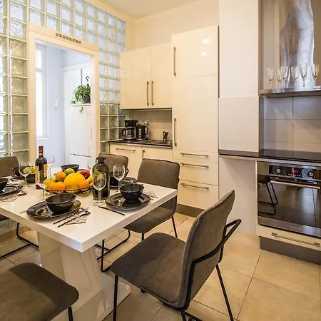 Reflection 2bdr By Ruterra Apartamento *