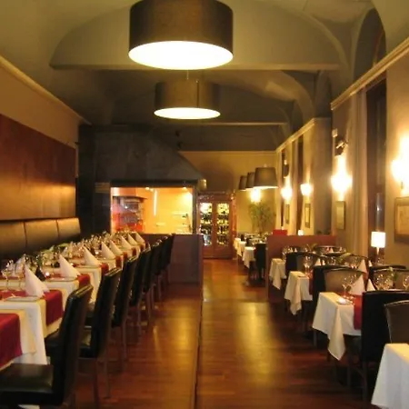 Hotel Rott 4*