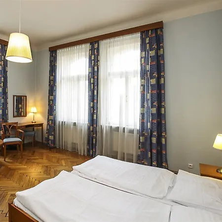 Sibelius Aparthotel 3*