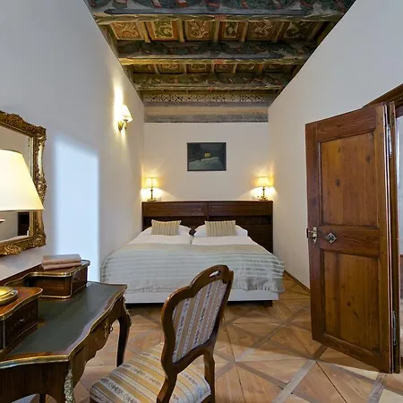 U Mecenase Apartment