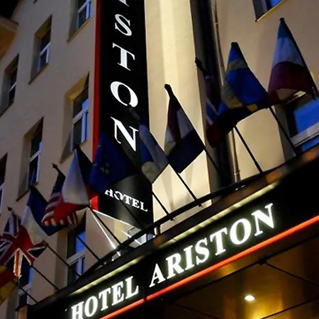 Ariston 4*