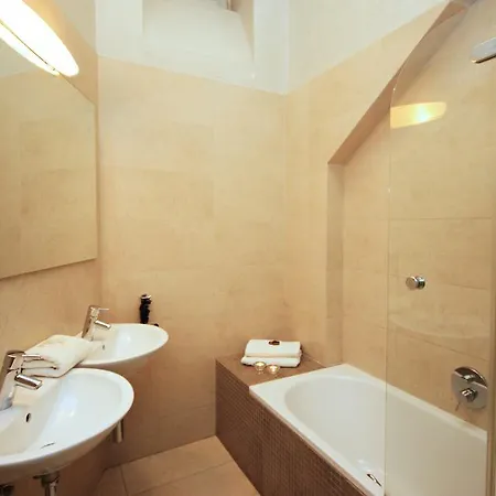 Apartament River View Praga