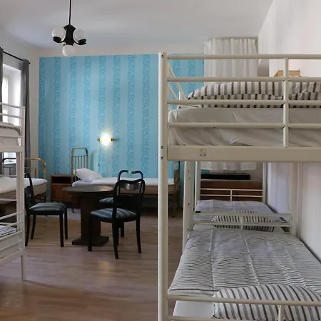 Hostel Boudnik *