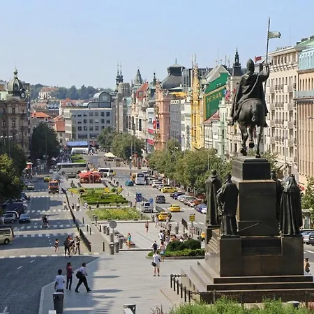 Aparthotel Wenceslas 3*