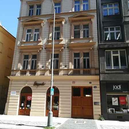 Family Duplex On Wenceslas Square Apartment Prague