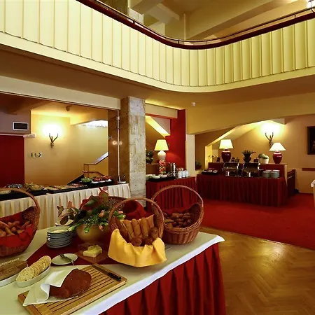 Szálloda Belvedere 4*