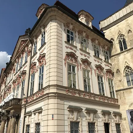 Luxury Spálená Apartman Prága