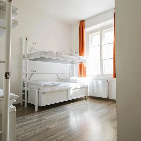 Hostel Safestay Prague Charles Bridge