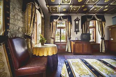 Szálloda U Pava 4*