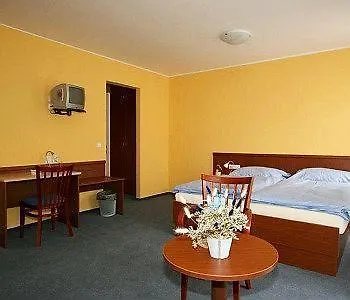 Austria Aparthotel 3*