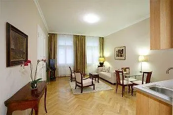 Hunger 4* Praha