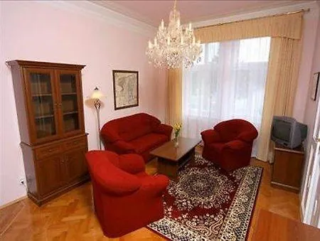 & Royal Standard Hotel 3*