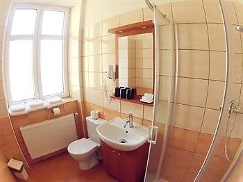 Hotel Adeba