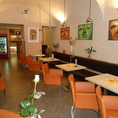 Pav 3* Prague