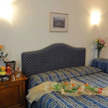 Hotel Tyl Prague