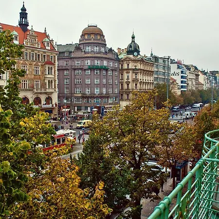 Отель Meran 3*