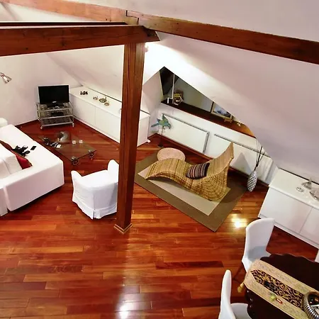 سكن دوسني 6 * براغ