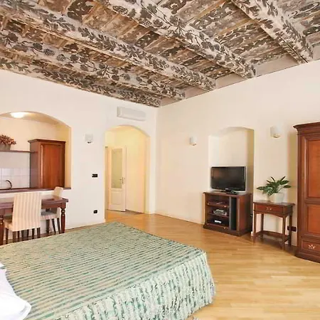 Apartamento Chateau 9 By Adrez Praga