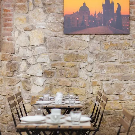 Le Petit 3* Praha