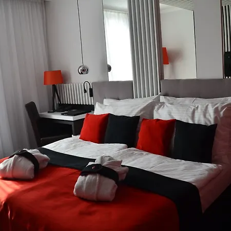 Hotel Clement 4*