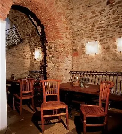 Lippert Hotel 4*