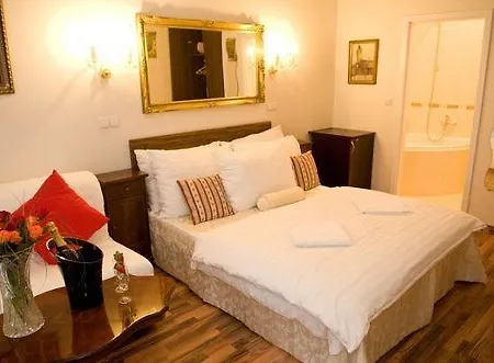 Hotel Donatello 3*