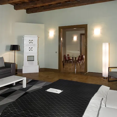 Apartment 3 Epoques By Adrez