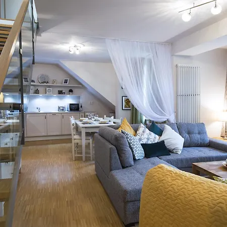 Apartment Modern Charvatova Prague