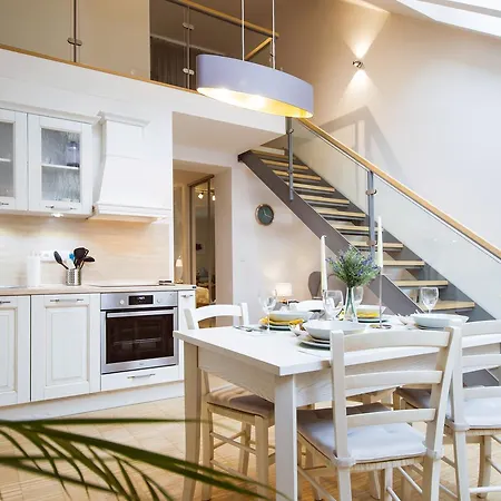 Modern Charvatova Apartment *