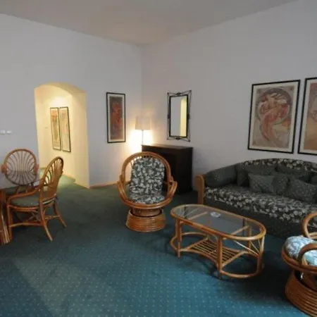 Pvh Charming Flats Odboru * Prague