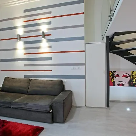 House - The Modern Flat