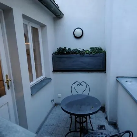 Pvh Charming Flats Odboru Apartment