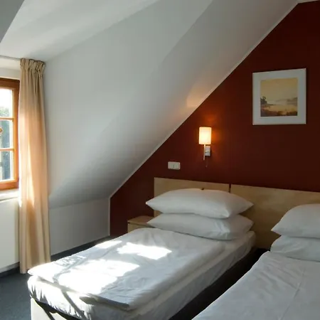 Chvalská Tvrz Praha