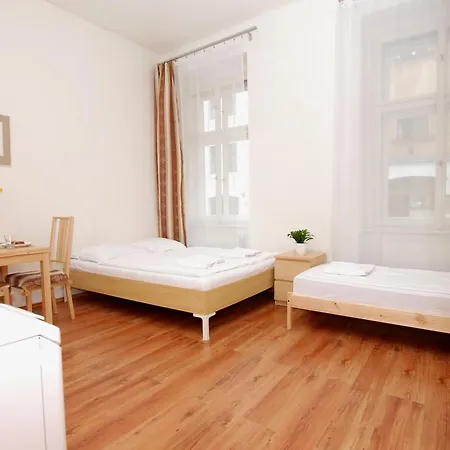 Cimburkova Apartment *