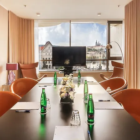 The President Otel