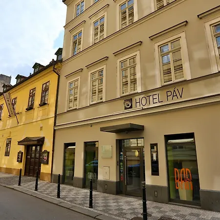 Hotel Pav 3*