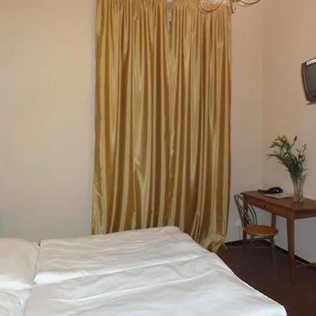Venezia 3* Prague