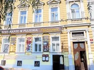 Klarinn Castle Szálloda