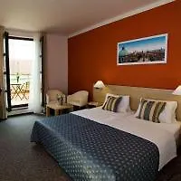 Na Zamecku Hotel Prag