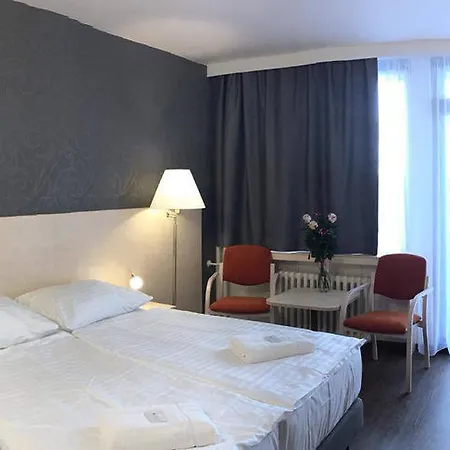 Krystal 3* Prága