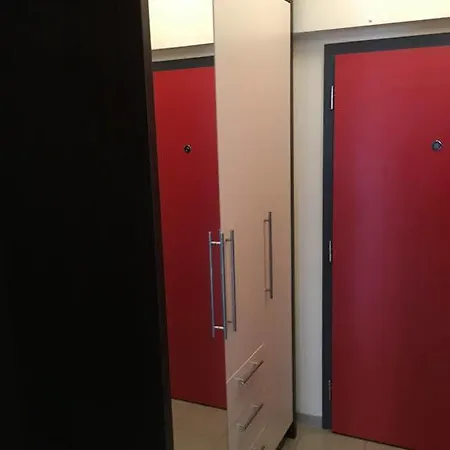 Apartment Every Day *
