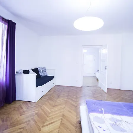 Apartamento Old Town Square 27