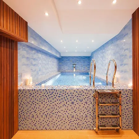 Hotel Askania 4*