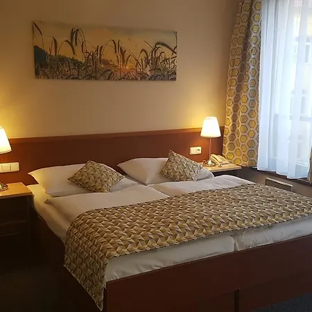 Austria 3*