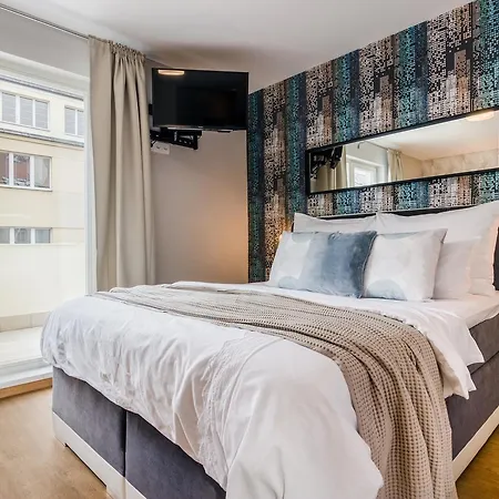 Apartment Air Conditioned Terrace