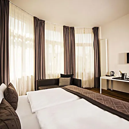 Golden Crown Hotel Prague