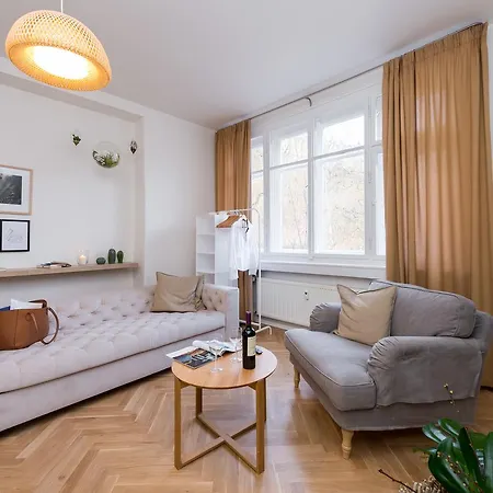 Aparthotel Empirent Petrin Park 4*